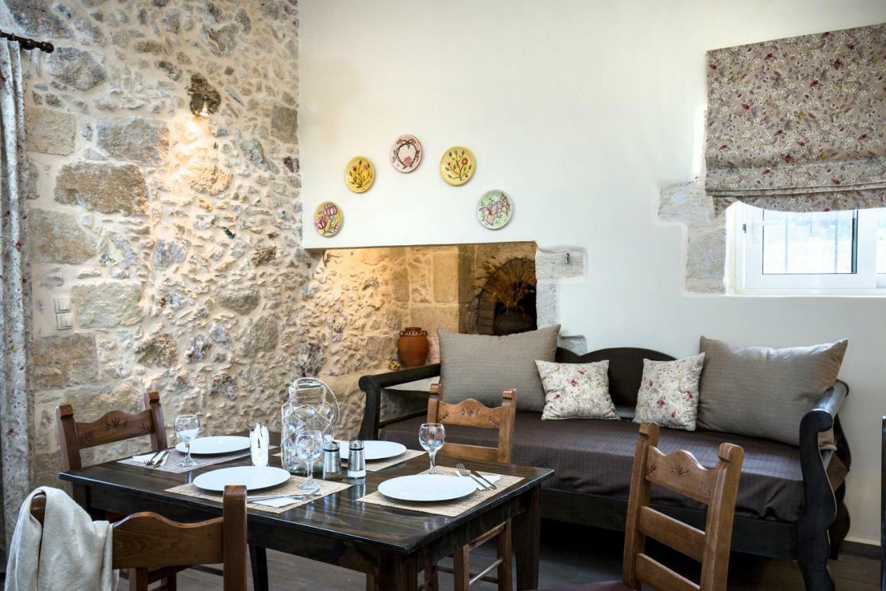 Margarita'S Stone House Apartment Platanos  Ngoại thất bức ảnh